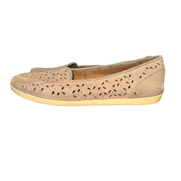 Olukai Momi Flat Women's Size 8.5 Taupe Leather Perforated Slip On Comfort Shoe - Picture 1 of 8